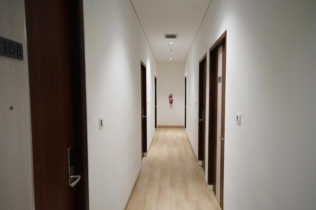 Oyo 344 Kr Hotel Palembang Eksteriør bilde