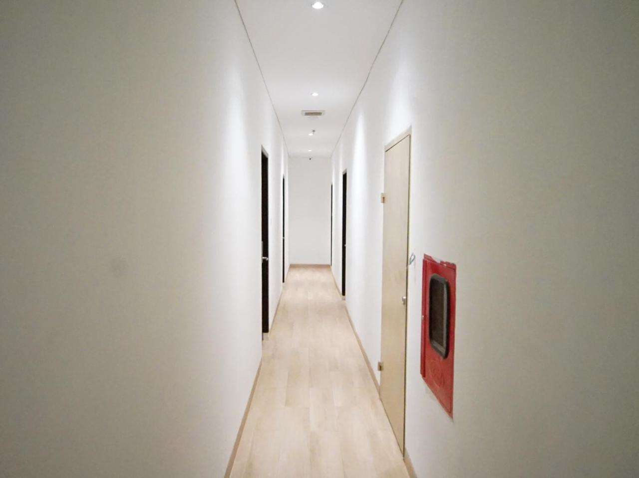 Oyo 344 Kr Hotel Palembang Eksteriør bilde